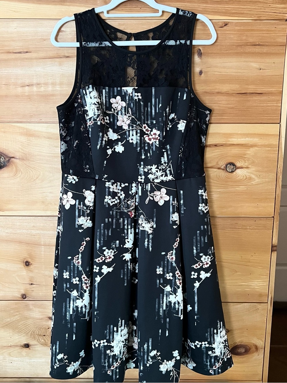 White House Black Market Black Floral Lace Bodice Fit & Flare Dress Classy
